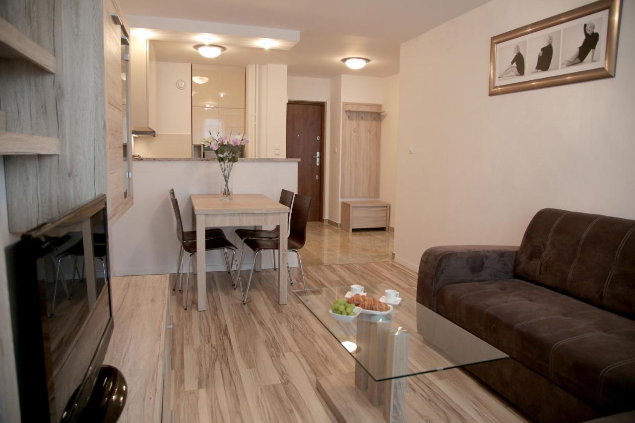 Premium Key-Apartaments Srodmiescie Варшава Экстерьер фото